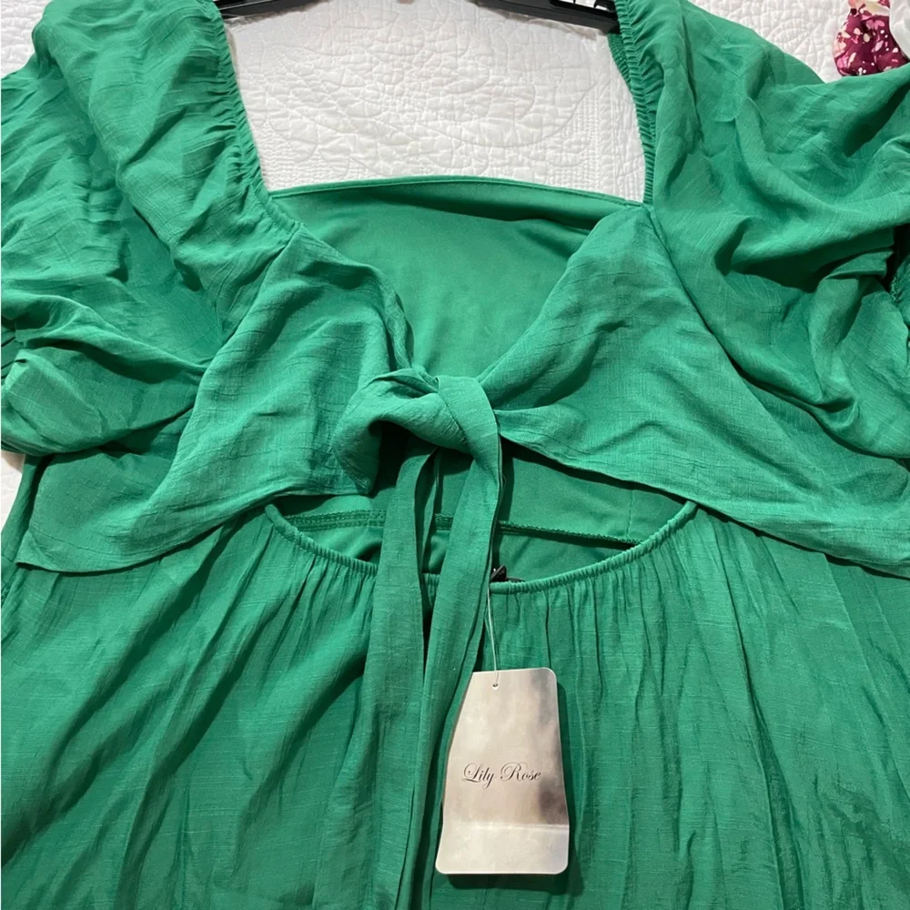 Plus size Green Square Neck Dress with tie in back size 2x - Picture 10 of 11